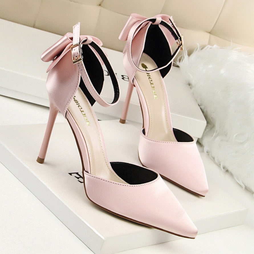 Pointed satin stiletto high heels