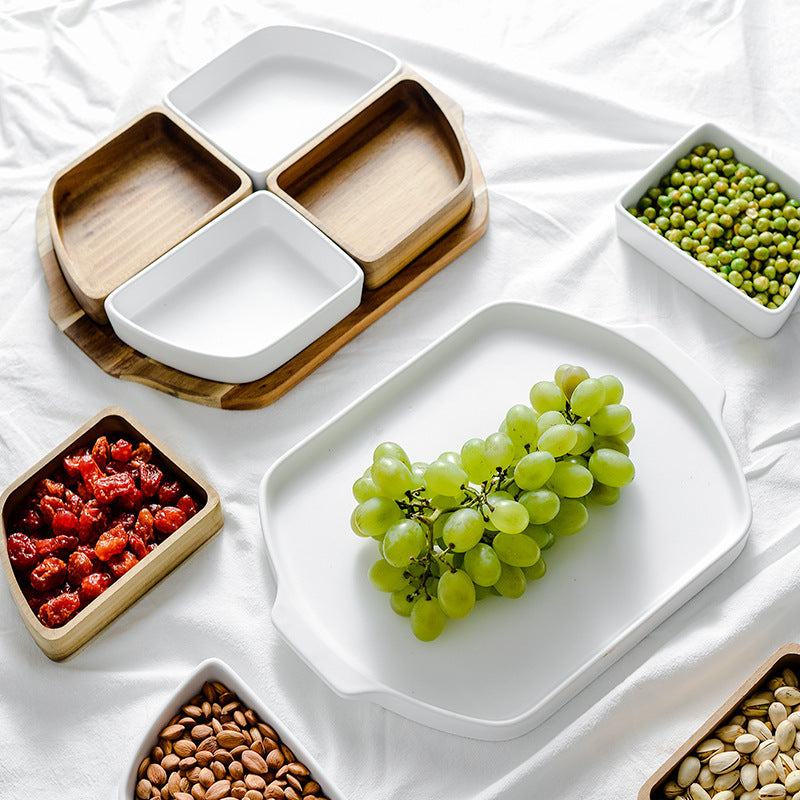 Wooden snacks, candy, new year's goods fruit tray