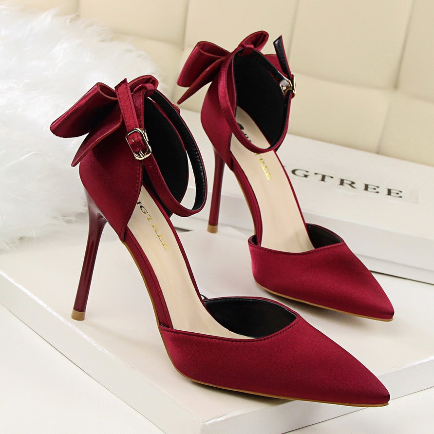 Pointed satin stiletto high heels