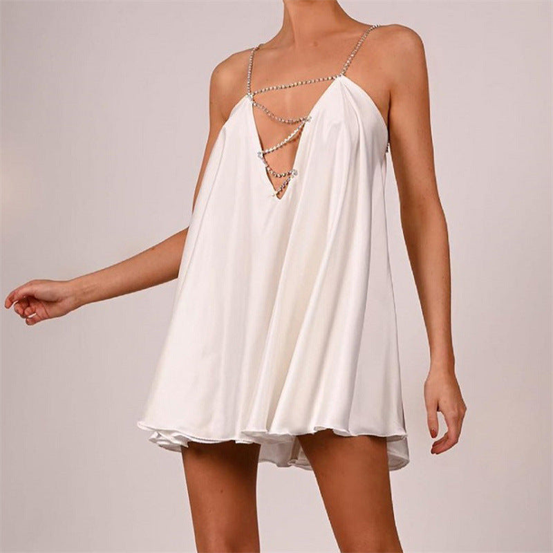 Diamond Deep V-neck Backless Strap Type Loose Dress